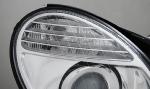 Paire de feux phares Mercedes Classe E W211 02-06 xenon chrome